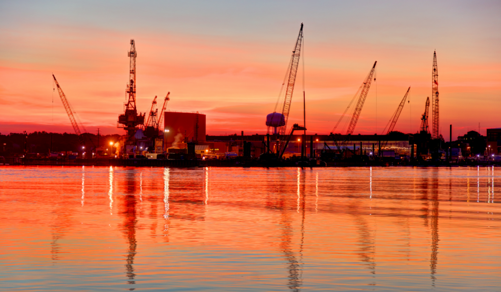 sunset on the portsmouth naval shipyard